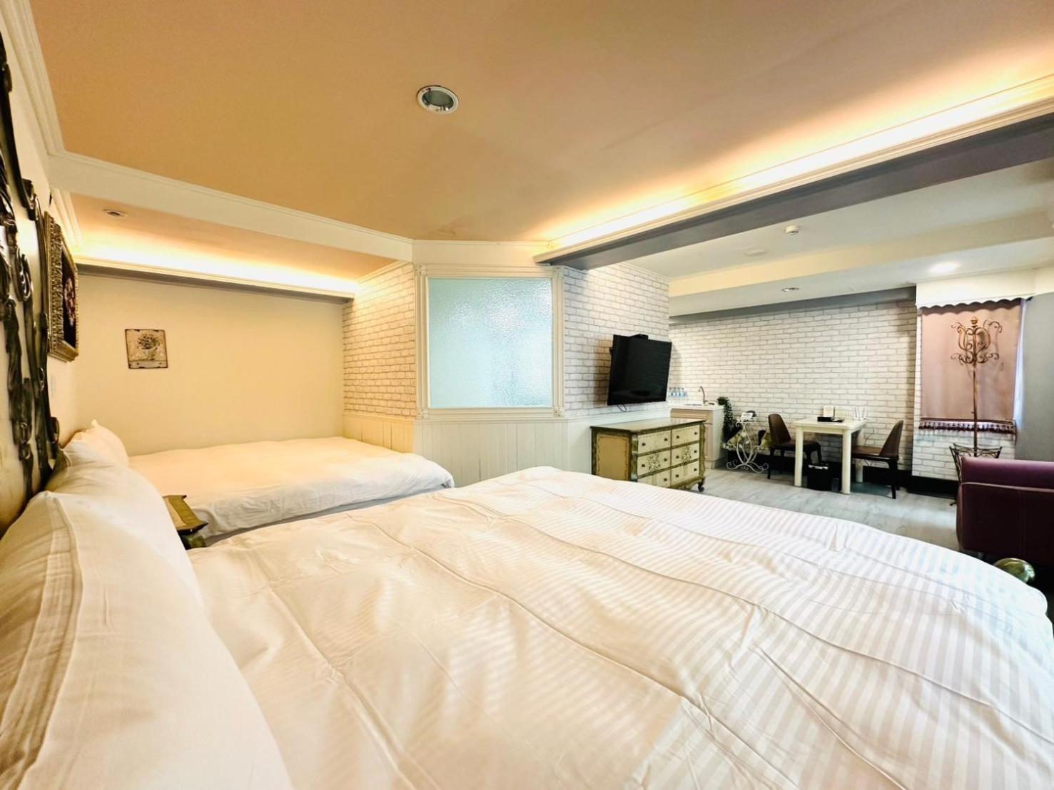 Elizabeth Hotel Taichung Esterno foto